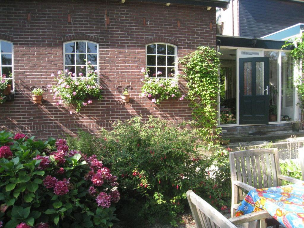 Janz Bed & Breakfast Capelle aan den IJssel Exterior photo